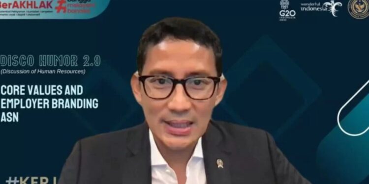Menteri Pariwisata dan Ekonomi Kreatif Sandiaga Uno dalam acara “Discussion of Human Resources: Core Values and Employer Branding ASN” secara virtual, Jakarta, Jumat (25/2/2022). (MASAPNEWS/ANT/HO-Kemenparekraf)