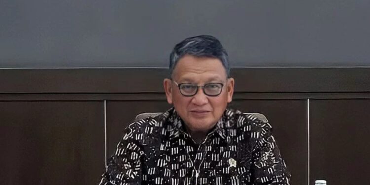 Tangkapan layar - Menteri Energi dan Sumber Daya Mineral (ESDM) Arifin Tasrif dalam peluncuran SIMBARA oleh Kemenkeu di Jakarta, Aelasa (8/3/2022). (MASAPNEWS/ANT/Youtube Kemenkeu RI)
