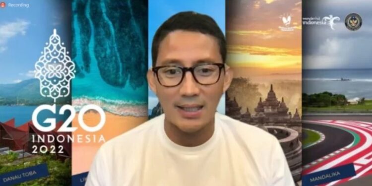 Tangkapan layar Menteri Pariwisata dan Ekonomi Kreatif (Parekraf) Sandiaga Salahuddin Uno saat menghadiri konferensi pers peluncuran logo baru platform social commerce Evermos secara virtual, Selasa, 15 Maret 2022. (MASAPNEWS/ANT)