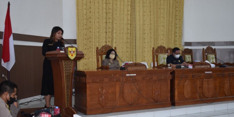 Jubir Fraksi Partai Demokrat DPRD Kabupaten Gumas Neni Yuliani. (IST)