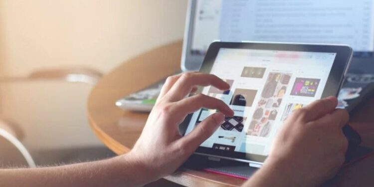 Ilustrasi belanja online (MASAPNEWS/ANT/Pexels)