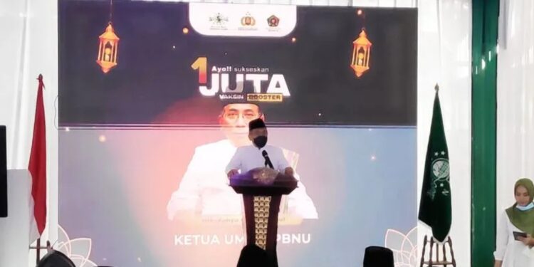 Ketua Umum PBNU KH Yahya Cholil Staquf dalam acara peluncuran meluncurkan program "1 Juta Vaksin Booster" di Kantor Pusat PBNU, Jakarta, Kamis (21/4/2022). (MASAPNEWS/ANT)