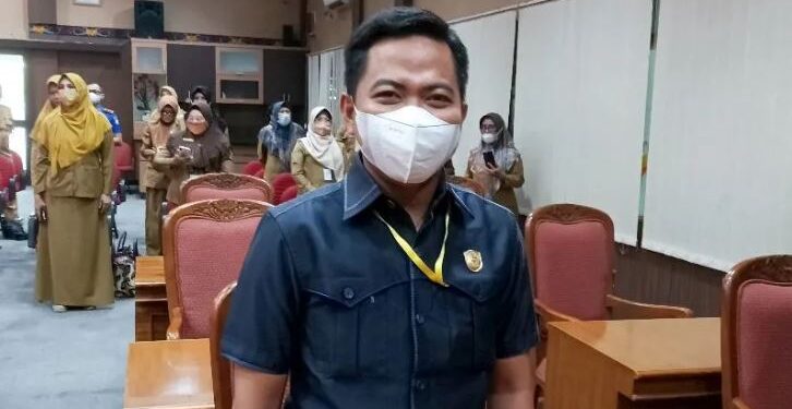 Juru bicara Fraksi Golkar DPRD Kotawaringin Timur, Riskon Fabiansyah. (ANT)