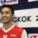 Jonatan Christie mengalahkan wakil Singapura, Jia Heng Jason Teh dengan dua gim langsung 21-19, 21-13 di penyisihan Grup A Piala Thomas 2022, Minggu.(MASAPNEWS/ANT)