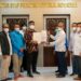 Deputi IV Kepala Staf Kepresidenan RI Juri Ardiantoro didampingi Tenaga Ahli Utama Kantor Staf Presiden Joanes Joko menerima perwakilan massa buruh yang tergabung dalam Konfederasi Serikat Pekerja Seluruh Indonesia (KSPSI) di Gedung Bina Graha Jakarta, Kamis (12/5/2022). (MASAPNEWS/ANT/HO-Kantor Staf Presiden)