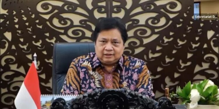 Menteri Koordinator (Menko) Bidang Perekonomian Airlangga Hartarto dalam Side Event Presidensi G20 yang dipantau secara daring di Jakarta, Jumat (13/05/2022). (MASAPNEWS/ANT)