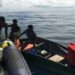 Petugas Pengawasan Sumber Daya Kelautan dan Perikanan menangkap nelayan yang melakukan aksi pengeboman ikan di Laut Sulawesi. (MASAPNEWS/ANT/HO-KKP)