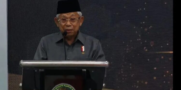 Tangkapan layar Wakil Presiden RI Ma'ruf Amin memberikan sambutan pada acara peresmian Gedung Pusat Studi Islam dan Bahasa Arab (PUSIBA), di Bekasi, Jawa Barat, Rabu (22/6/2022). (MASAPNEWS/ANT)
