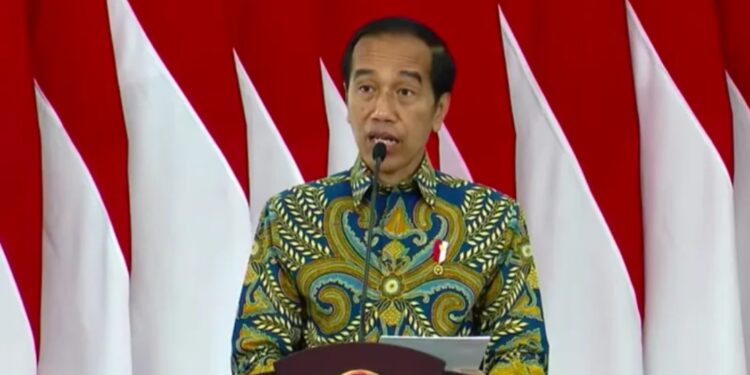 Tangkapan layar - Presiden Jokowi saat menerima Laporan Hasil Pemeriksaan atas Laporan Keuangan Pemerintah Pusat (LHP LKPP) Tahun 2021 di Istana Kepresidenan Bogor, Jawa Barat, Kamis (23/6). (MASAPNEWS/ANT)