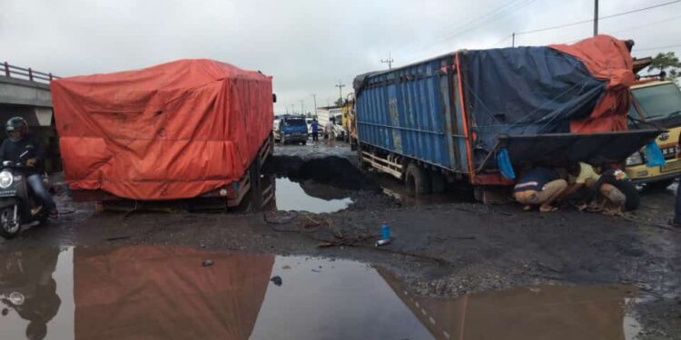 PT HPL dengan tegas membantah truk tersebut milik mereka. (IST)