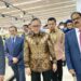 Menteri Perdagangan Zulkifli Hasan (tengah) dalam kunjungannya ke Lulu Hypermarket di Abu Dhabi, UEA, Kamis (30/6/2022). (MASAPNEWS/ANT/HO-Kementerian Perdagangan)