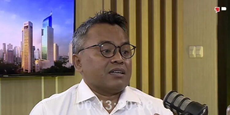 Tangkapan layar - Direktur Eksekutif Jaringan Moderat Indonesia (JMI) Islah Bahrawi saat menjadi narasumber dalam Podcast Kafe Toleransi BNPT, sebagaimana dipantau melalui kanal YouTube BNPT TV, di Jakarta, Sabtu (9/7/2022). (MASAPNEWS/ANT)