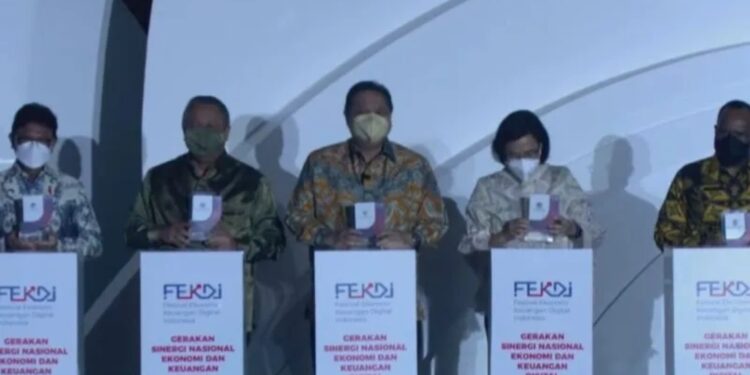 Peluncuran Gerakan Sinergi Nasional Ekonomi dan Keuangan Digital di Nusa Dus, Bali, Senin (11/7/2022). (MASAPNEWS/ANT)