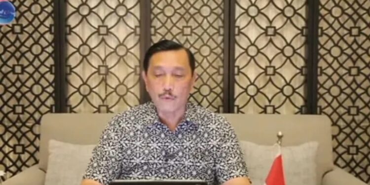 Tangkapan layar Menteri Koordinator Bidang Maritim dan Investasi (Menkomarves) Luhut Binsar Pandjaitan dalam webinar Festival Ekonomi Keuangan Digital Indonesia 2022 yang dipantau di Jakarta, Senin (11/7/2022). (MASAPNEWS/ANT)