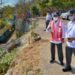 Menteri Perhubungan Budi Karya Sumadi (dua kanan) saat meninjau Pelabuhan Tenau di Kupang, NTT, pada Rabu (20/7). (Kemenhub)