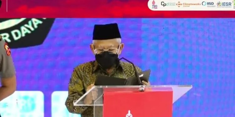 Tangkapan layar Wakil Presiden RI Ma'ruf Amin memberikan sambutan pada acara G20 Webinar Series: Unlocking Innovative Financing Scheme and Islamic Finance, di Jakarta, Rabu (27/7/2022). (MASAPNEWS/ANT)