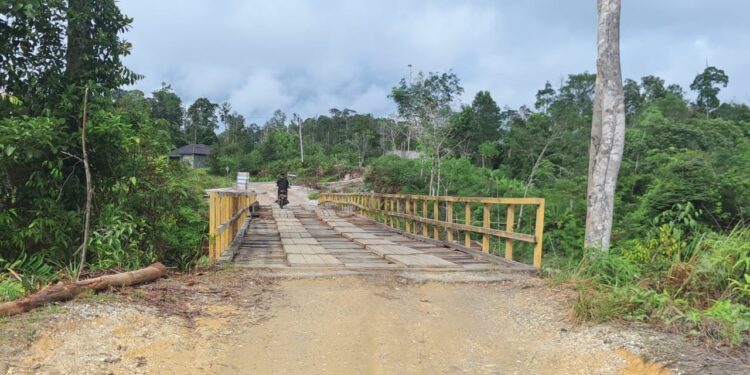 Jembatan Konjoi sudah selesai diperbaiki dan bisa digunakan masyarakat, Selasa (19/7/2022). (IST)