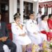 Bupati Gumas Jaya S Monong dan istri, Wakil Bupati Efrensia L.P. Umbing dan suami, serta Wakil Ketua I DPRD Gumas Binartha dan istri, saat upacara HUT ke-77 RI di Kuala Kurun, Rabu (17/8/2022). (Foto : Protokol dan Perjalanan Setda Gumas)
