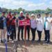 Ketua DPRD Kotim Rinie (pakai topi) bersama rombongan Komisi III DPRD Kabupaten Kotawaringin Timur datang ke lokasi Kejurnas Panahan Senior 2022 di Palangka Raya untuk memberi semangat atlet panahan asal Kotawaringin Timur yang memperkuat kontingen Kalimantan Tengah, Sabtu (2/7/2022). (ANT/IST)