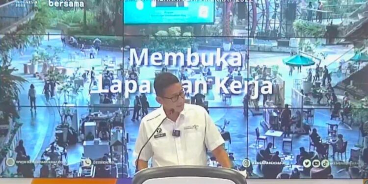 Tangkapan virtual Menteri Pariwisata dan Ekonomi Kreatif Sandiaga Uno dalam Weekly Press Briefing, Jakarta, Senin (1/8/2022). (MASAPNEWS/ANT)