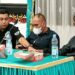 Ketua Komisi IV DPRD Kotawaringin Timur Muhammad Kurniawan Anwar (kiri) bersama dua anggotanya saat menghadiri rapat pembahasan penanganan jalan lingkar selatan, Selasa (26/7/2022) lalu. (MASAPNEWS/ANT)