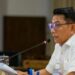 Kepala Staf Presiden RI Moeldoko menyampaikan sambutan secara daring dari Gedung Bina Graha, Jakarta, untuk membuka konsinyering yang diinisiasi Kantor Staf Presiden bersama segenap kementerian/lembaga terkait mempersiapkan narasi dan strategi komunikasi publik menjelang pelaksanaan Pemilu 2024 di Bandung, Rabu (10/8/2022). (MASAPNEWS/ANT/HO-Kantor Staf Presiden RI)