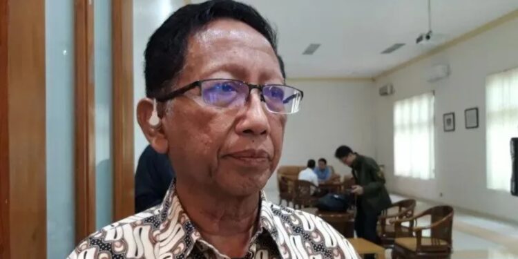 Arsip foto - Prof Zubairi Djoerban usai memberikan paparan terkait virus corona di Jakarta, Jumat (24/1/2020). (MASAPNEWS/ANT)