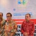 Menkopolhukam Mahfud MD (tengah), Kepala BNPT Boy Rafli Amar (kiri), dan Ketua LPSK Hasto Atmojo Suroyo (kanan) saat memberikan keterangan pers Hari Internasional untuk Peringatan dan Penghormatan kepada Korban Terorisme, di Hotel Shangri-La, Jakarta, Minggu (21/8/2022). (MASAPNEWS/ANT)