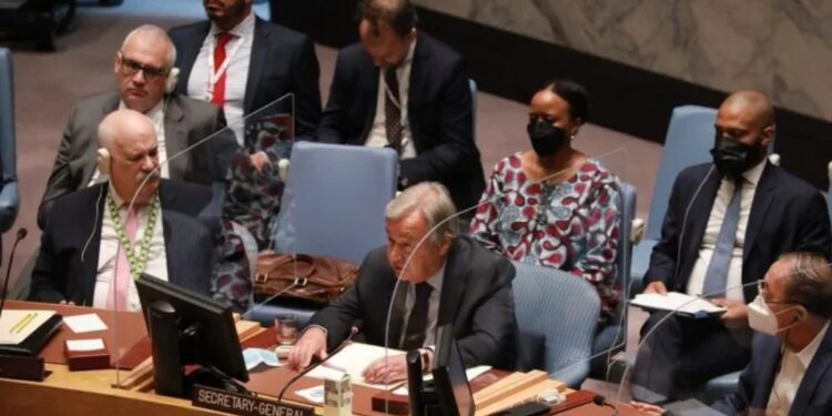 "Sidang mendatang akan terus menguji sistem multilateral seperti belum pernah terjadi sebelumnya. Dan itu akan terus menguji kohesi dan kepercayaan di kalangan negara-negara anggota," kata Sekjen PBB Antonio Guterres.