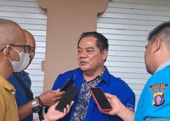 Legislator Kabupaten Gumas, Untung Jaya Bangas memberi keterangan kepada awak media di Kuala Kurun, baru-baru ini. (MASAPNEWS/GCM)