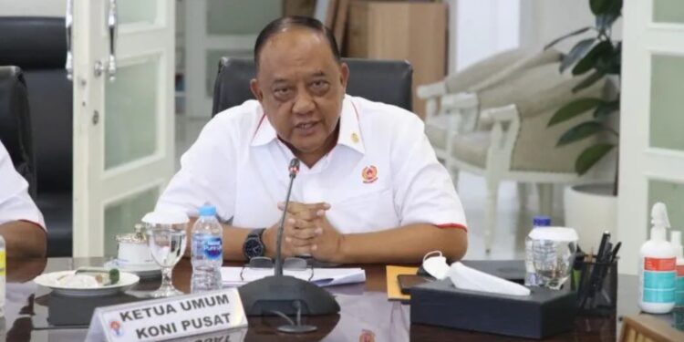 Ketua Umum Komite Olahraga Nasional Indonesia (KONI) Pusat Marciano Norman saat melakukan audiensi bersama Menteri Pemuda dan Olahraga (Menpora) Republik Indonesia Zainudin Amali di Ruang Rapat Lantai 10 Graha Pemuda Senayan Jakarta Pusat, Senin (11/7/2022). (MASAPNEWS/ANT/HO-Kemenpora RI)