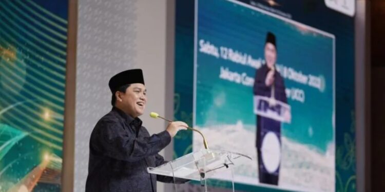 Ketua Masyarakat Ekonomi Syariah (MES) Erick Thohir dalam Silaturahim Kerja Nasional (Silaknas) MES bertajuk "Memperkuat Kolaborasi untuk Akselerasi Ekonomi Syariah yang Kontributif" di Jakarta, Sabtu (8/10/2022). (MASAPNEWS/ANT/HO-Humas MES)