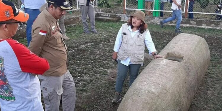 Arsip Foto. Situs Batu Silindrik Pratintuo di Desa Dusun Tuo, Kecamatan Lembah Masurai, Kabupaten Merangin, Provinsi Jambi. (MASAPNEWS/ANT/HO-Diskominfo Jambi)