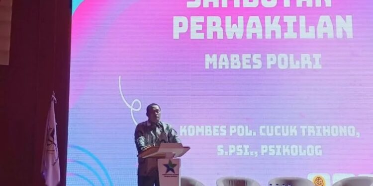 Kombes Pol Cucuk Trihono dalam acara World Mental Health Day Festival yang digelar Ikatan Lembaga Mahasiswa Psikologi Indonesia (ILMPI) di Perpustakaan Nasional, Jakarta, Senin (10/10/2022) (MASAPNEWS/ANT)