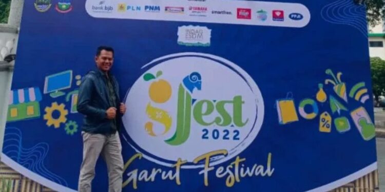 Sekretaris Dinas Perindustrian, Perdagangan, dan Energi Sumber Daya Mineral Kabupaten Garut sekaligus Ketua Pelaksana G-Festival, Ridwan Effendi. (MASAPNEWS/ANT/HO-Disperindag Garut)