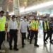Menteri Perhubungan Budi Karya Sumadi (tengah) saat meninjau Bandara Soekarno-Hatta beberapa waktu lalu. (Kemenhub)