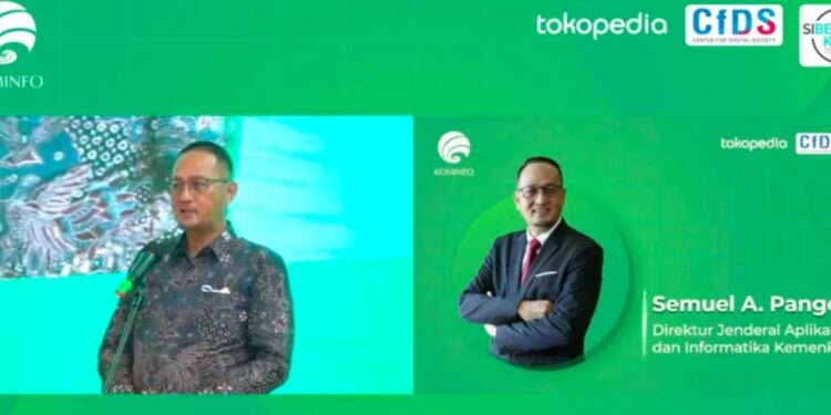 Tangkapan layar Direktur Jenderal Aplikasi Informatika Kementerian Kominfo Semuel Abrijani Pangerapan, saat acara virtual peluncuran modul literasi digital yang dibuat oleh Tokopedia dan CfDS, Kamis (15/12/2022) (MASAPNEWS/ANT)
