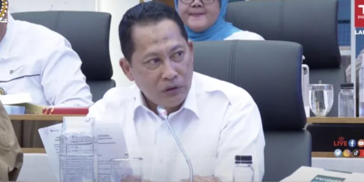 Tangkapan layar - Direktur Utama Bulog Budi Waseso saat Rapat Kerja dengan Komisi IV DPR di Jakarta yang disaksikan secara daring, Senin (16/1/2023). (MASAPNEWS/ANT/YouTube Komisi IV DPR)