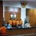 Suasana konferensi pers penahanan 10 mantan anggota DPRD Jambi terkait kasus dugaan suap pengesahan RAPBD Provinsi Jambi di Gedung Merah Putih KPK, Jakarta, Selasa (10/1/2023). (ANT)