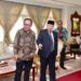 Menteri Ketenagakerjaan Ida Fauziyah (kanan) ketika melakukan pertemuan dengan Duta Besar Republik Indonesia untuk Kerajaan Arab Saudi, Abdul Aziz Ahmad (ketiga kiri) di Wisma KBRI Riyadh, Arab Saudi, Minggu (26/2/2023). (MASAPNEWS/ANT/HO-Kemnaker)