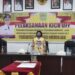 (Dari kiri) Anggota DPRD Kabupaten Gunung Mas Rayaniatie Djangkan, bersama Wakil Bupati Efrensia LP Umbing dan Sekda Yansiterson, saat kick off penandatanganan kontrak pengadaan barang/jasa lingkup Pemkab Gunung Mas 2023 di Kuala Kurun, Kamis (12/1/2023). (Foto : Diskominfosantik Gunung Mas)