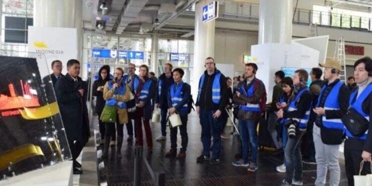 Ratusan jurnalis internasional berkunjung ke Pavilion Indonesia di Hannover Messe 2023. (MASAPNEWS/ANT/HO Kementerian Perindustrian)
