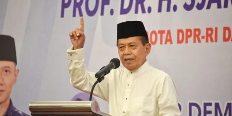 Wakil Ketua MPR Sjarifuddin Hasan saat kunjungan kerja di Kabupaten Cianjur, Jawa Barat, Selasa (18/4/2023). (MASAPNEWS/ANT/HO-Humas MPR)