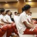 Ketum PSSI Erick Thohir menyampaikan arahan saat bertemu dengan pemain Timnas U-22 yang akan bertanding pada ajang Sea Games Kamboja, Jakarta, Jumat (21/4/2023). (MASAPNEWS/ANT)