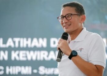 Menparekraf Sandiaga Uno dalam "Talkshow Literasi Digital Marketing Khususnya Tiktok" di Taman Sunan Jogokali, Solo, Sabtu (29/4/2023). (MASAPNEWS/ANT/HO-Kemenparekraf)