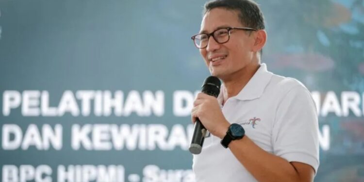 Menparekraf Sandiaga Uno dalam "Talkshow Literasi Digital Marketing Khususnya Tiktok" di Taman Sunan Jogokali, Solo, Sabtu (29/4/2023). (MASAPNEWS/ANT/HO-Kemenparekraf)