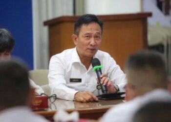 Kepala Dinas Tenaga Kerja (Disnaker) Kota Bandung Andri Darusman dalam sebuah rapat beberapa waktu lalu. (MASAPNEWS/ANT/HO)