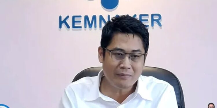 Sekretaris Ditjen PHI dan Jamsos Kemnaker RI Surya Lukita saat memaparkan pertumbuhan ekonomi Indonesia sejak diterapkannya UU Ciptaker, Jakarta, Selasa (2/5/2023) (MASAPNEWS/ANT)