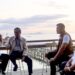 Menteri Koordinator Bidang Politik, Hukum, dan Keamanan (Menko Polhukam) Mahfud MD (dua kiri) berbincang dengan sejumlah pejabat pada sela-sela kegiatannya di Labuan Bajo, Nusa Tenggara Timur, Minggu (7/5/2023). (MASAPNEWS/ANT/HO-Dokumentasi Kemenko Polhukam RI)