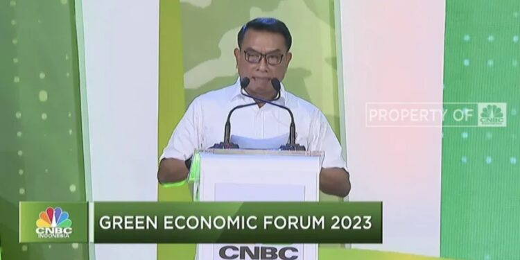 Tangkapan layar Kepala Staf Kepresidenan (KSP) Moeldoko memberi sambutan dalam kegiatan Green Economic Forum yang dipantau secara virtual di Jakarta, Senin (22/5/2023). (MASAPNEWS/ANT)